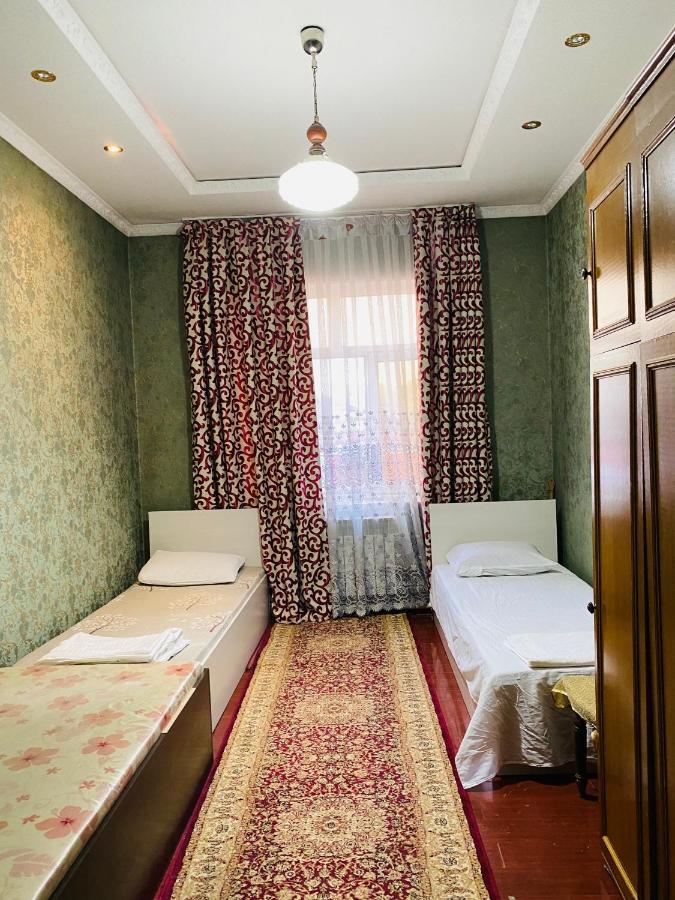 Vip Hostel Turkistan エクステリア 写真